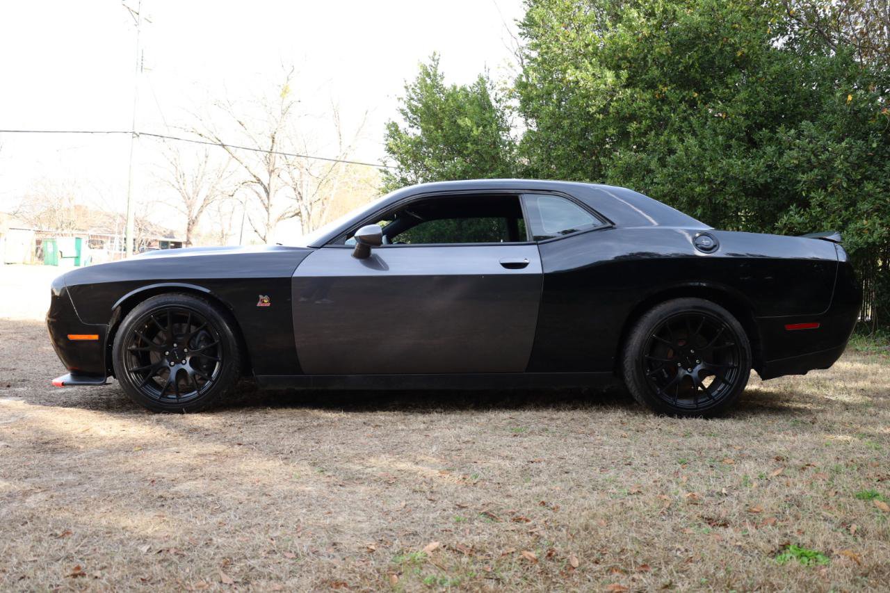 Used 2019 Dodge Challenger R/T Scat Pack image 2