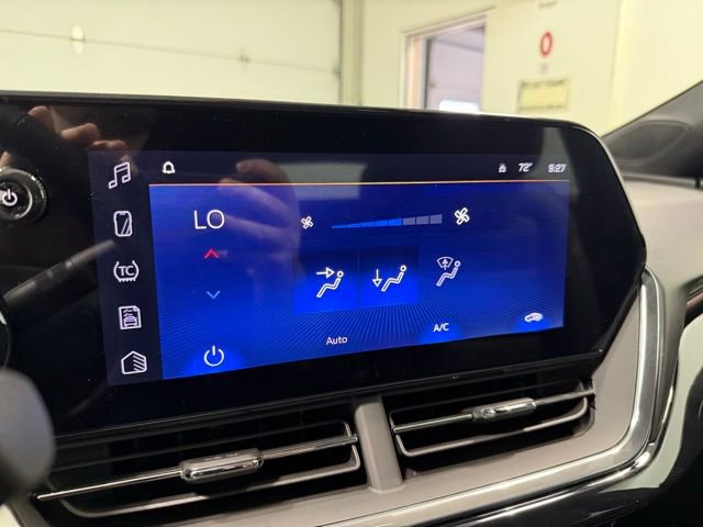 New 2026 Chevrolet Trax RS image 18