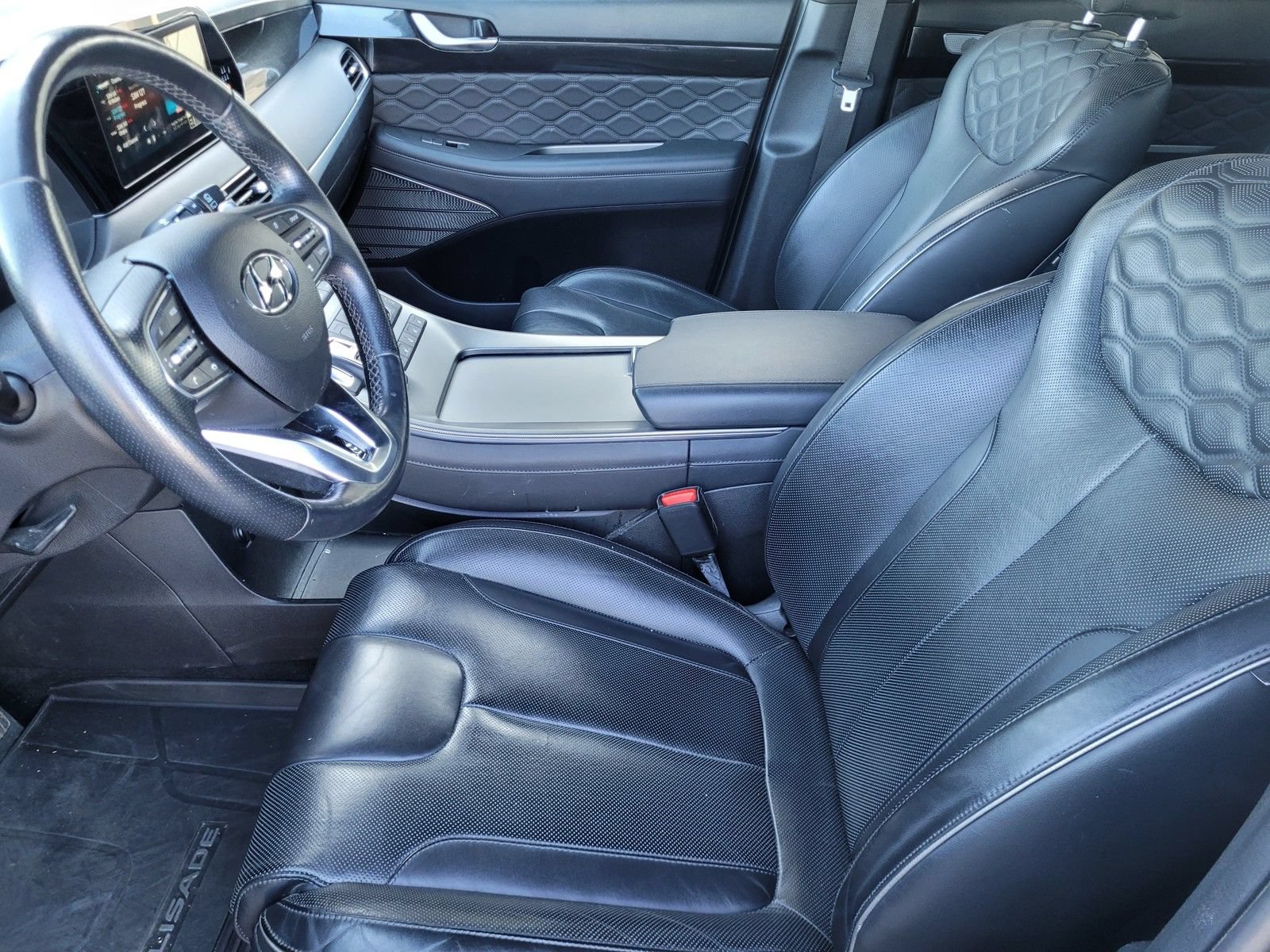 Used 2022 Hyundai Palisade Calligraphy w/ Winter Package FWD image 21