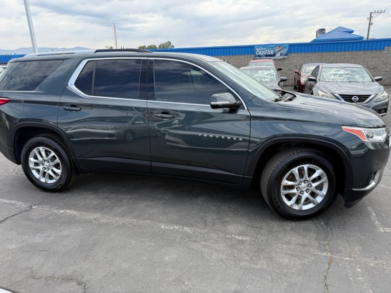 Used 2018 Chevrolet Traverse LT AWD/4WD image 7