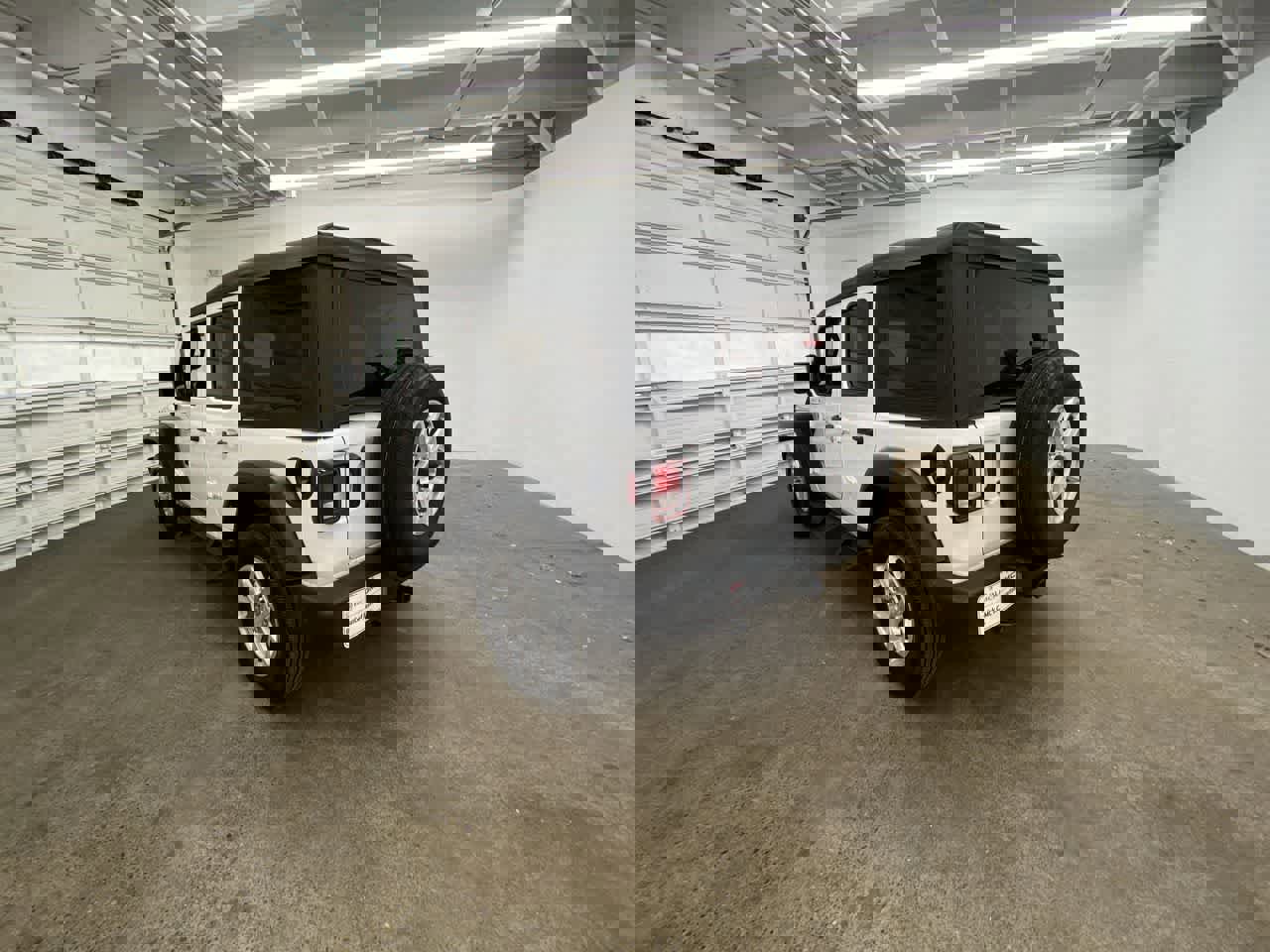 Used 2023 Jeep Wrangler Sport S image 4