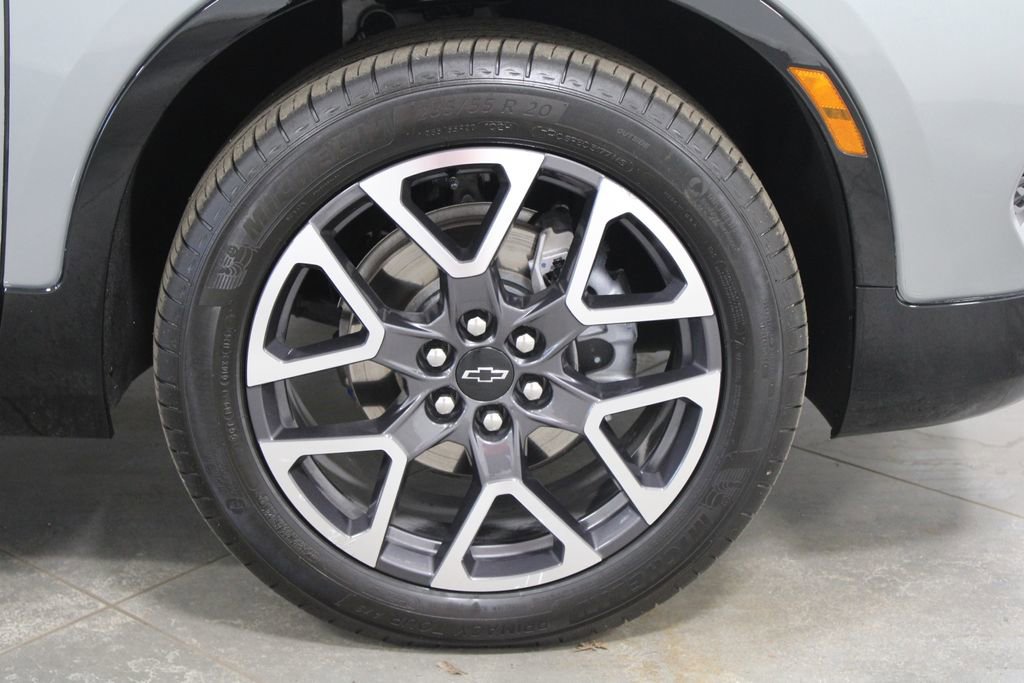Used 2025 Chevrolet Blazer RS image 13