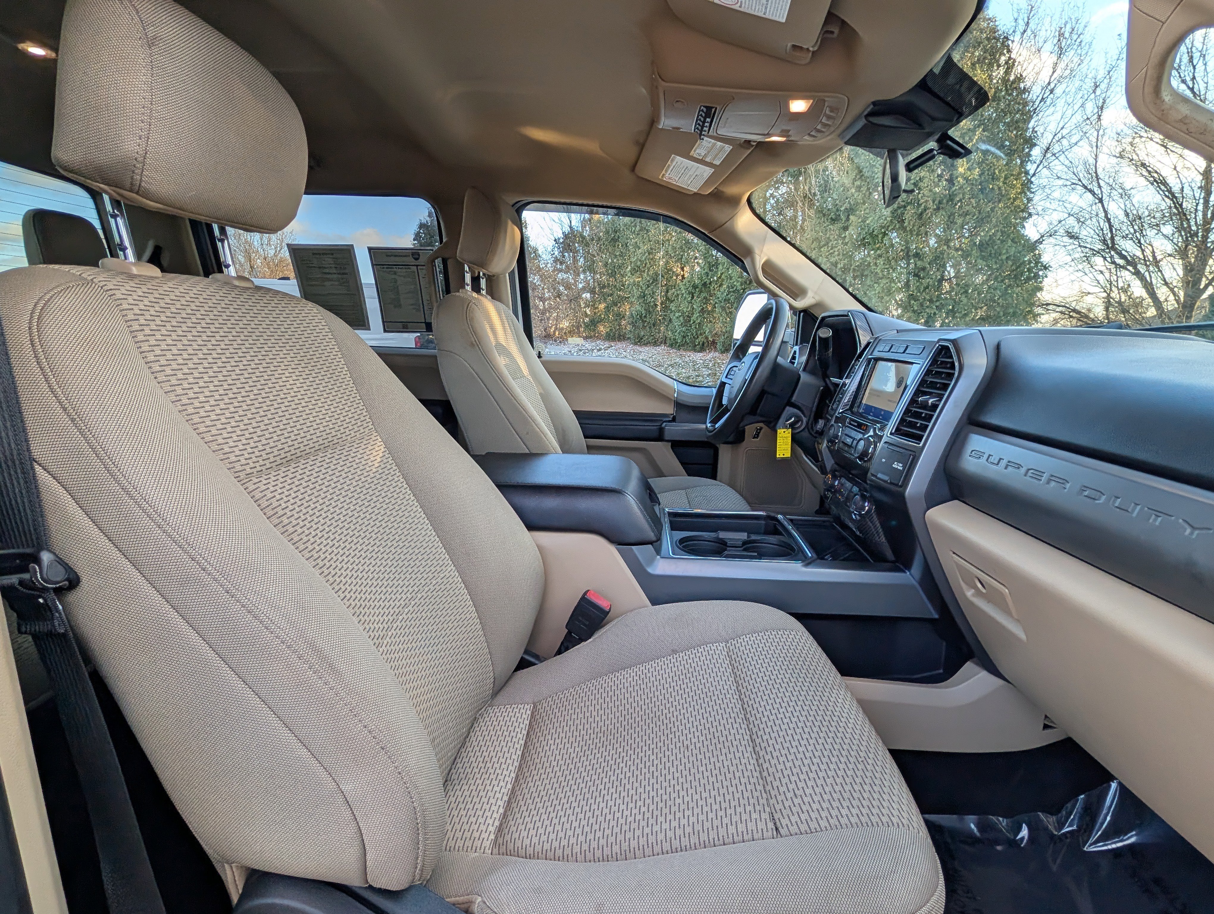 Used 2020 Ford F250 XLT w/ XLT Premium Package image 13