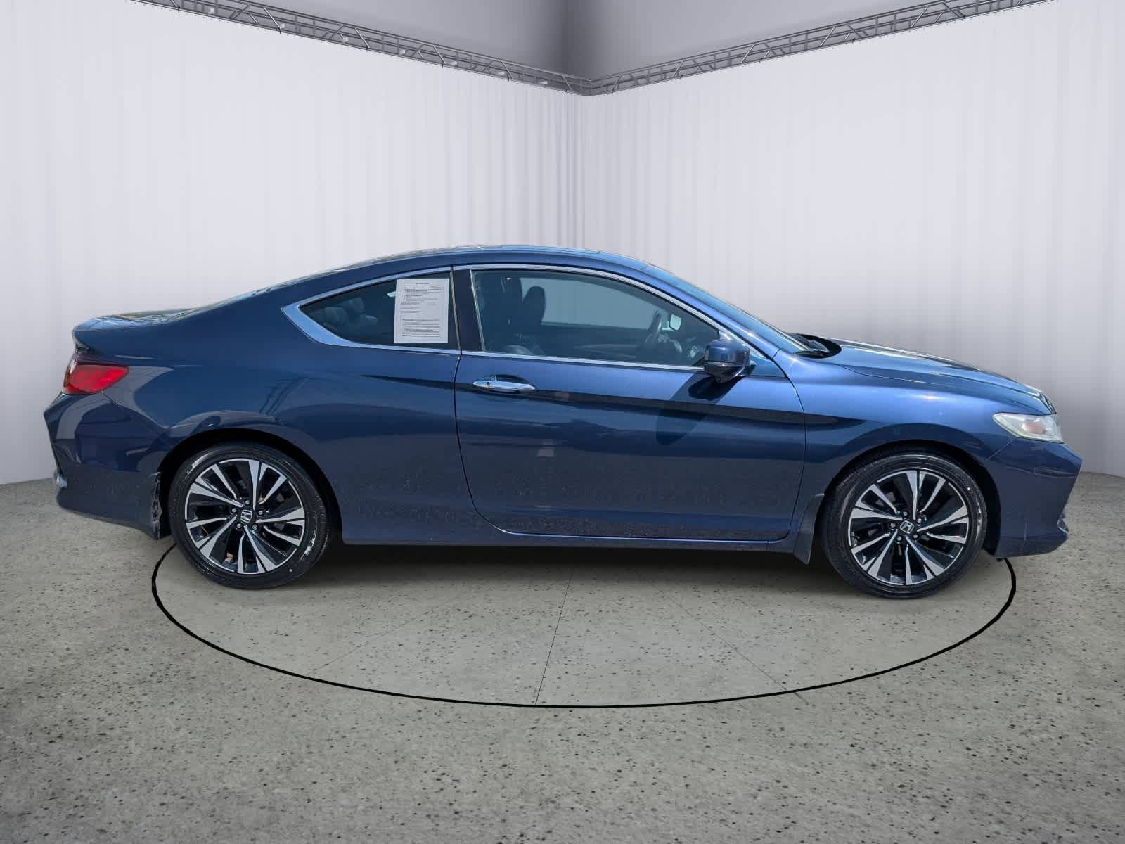 Used 2016 Honda Accord EX-L image 2