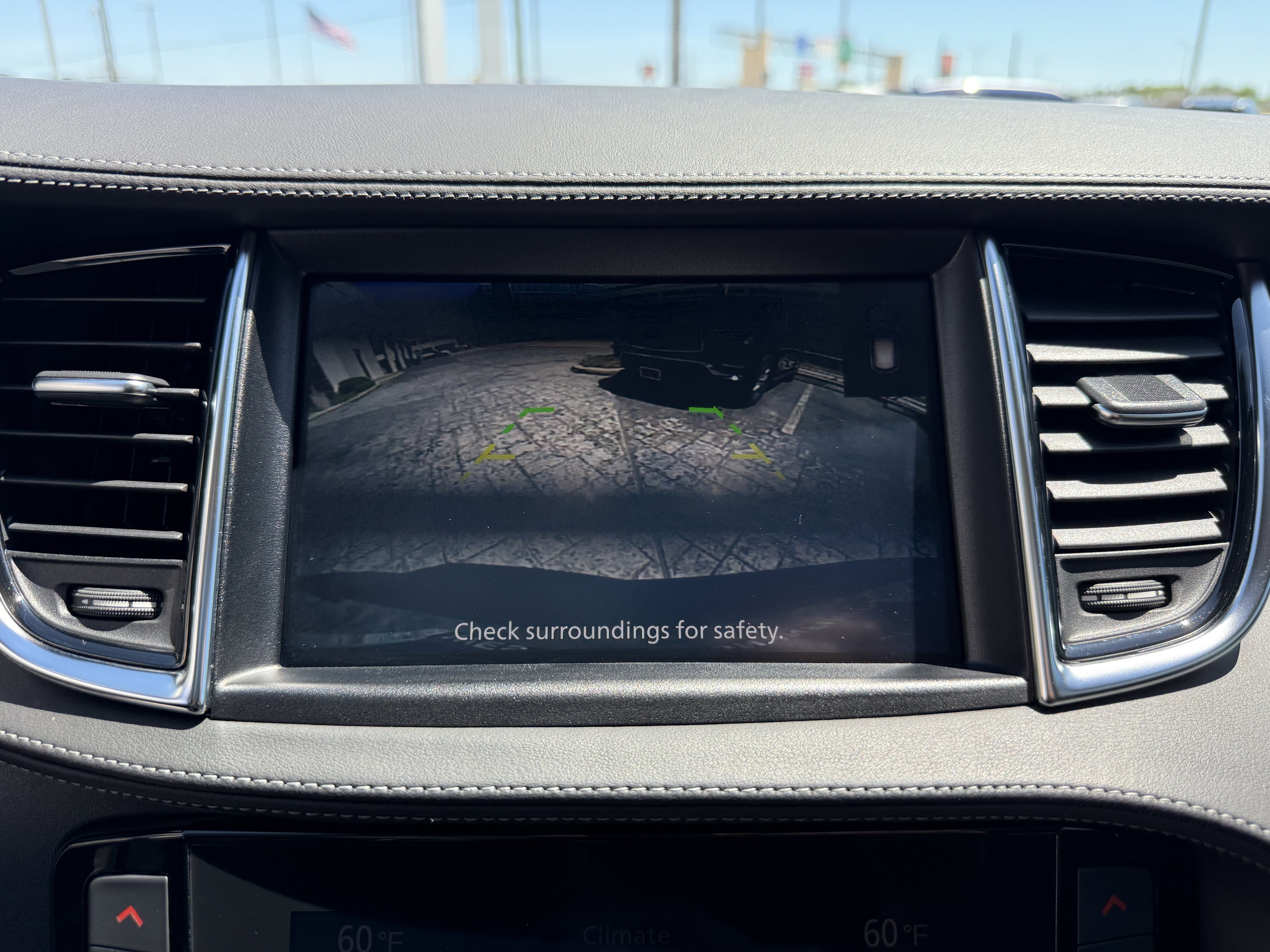 Certified 2025 INFINITI QX50 Luxe image 22