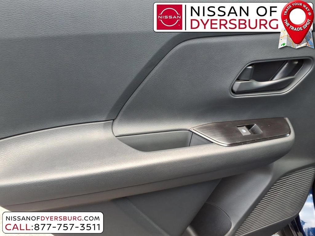 New 2026 Nissan Kicks S FWD image 8