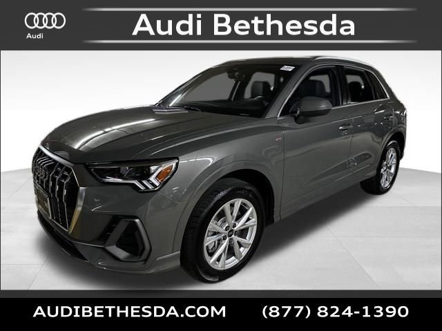 Certified 2025 Audi Q3 2.0T Premium w/ Convenience Package image 3