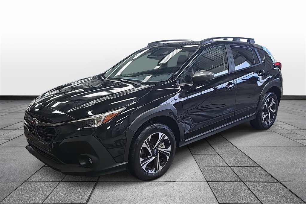 Used 2024 Subaru Crosstrek 2.0i Premium image 1