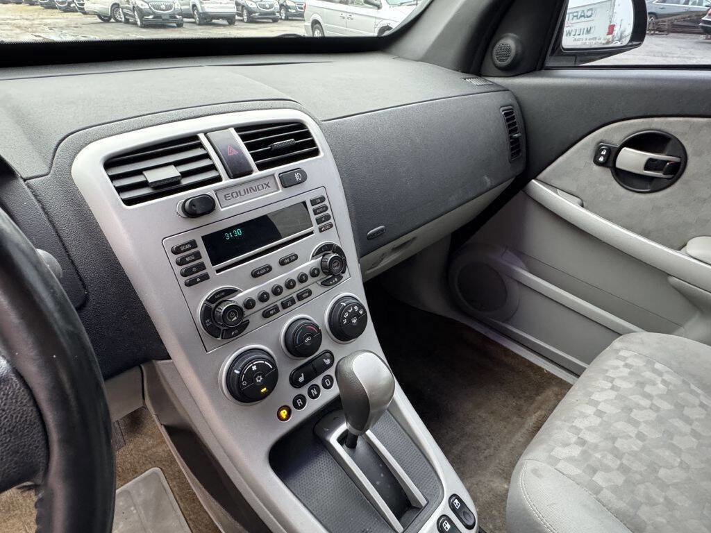 Used 2006 Chevrolet Equinox LT w/ LT Preferred Equipment Group image 11