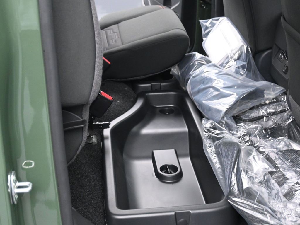New 2026 Nissan Frontier PRO-4X w/ Pro-4x Convenience Package image 24