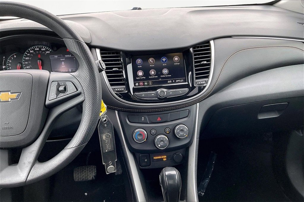 Used 2021 Chevrolet Trax LS w/ Tint and Cruise Package image 11