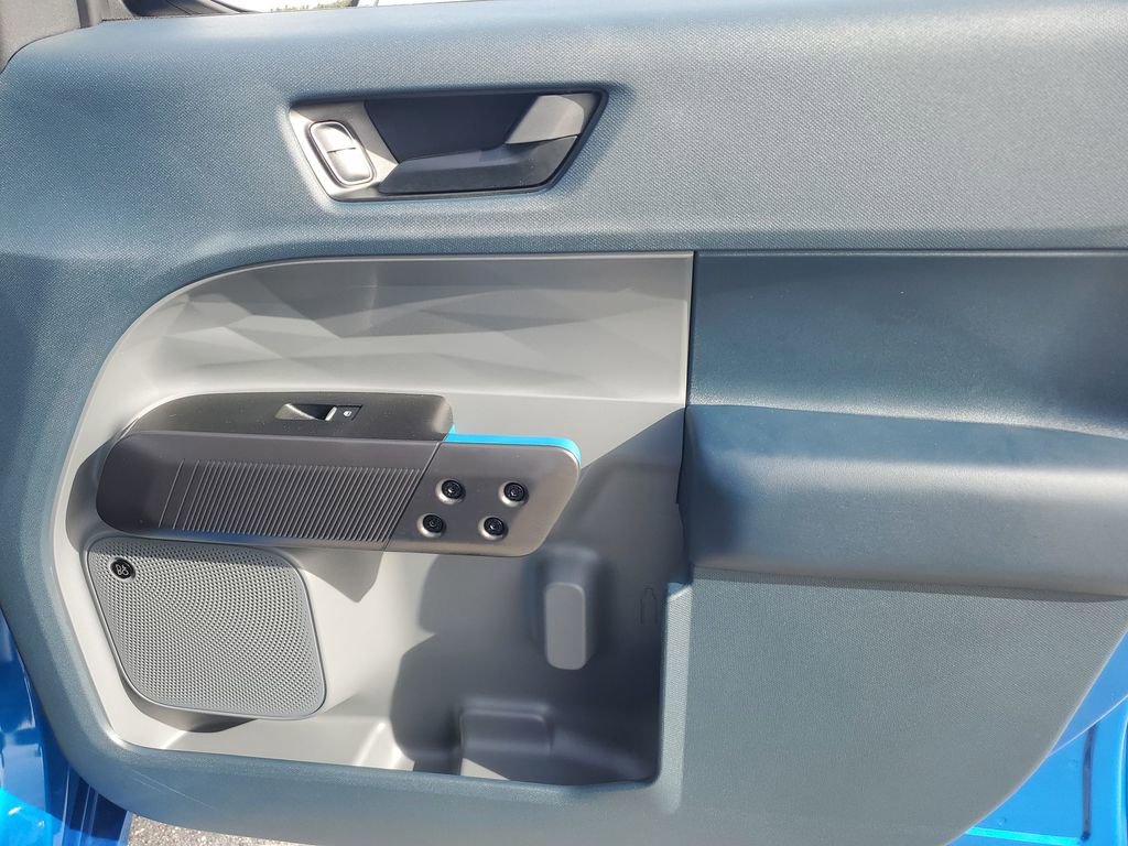 Used 2025 Ford Maverick Lobo image 46