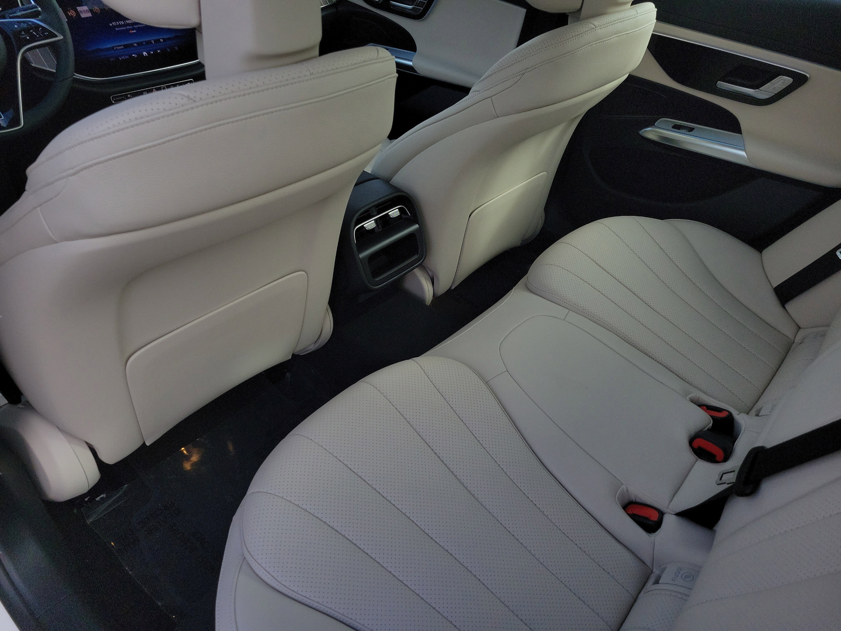 Certified 2026 Mercedes-Benz E 350 Sedan image 10