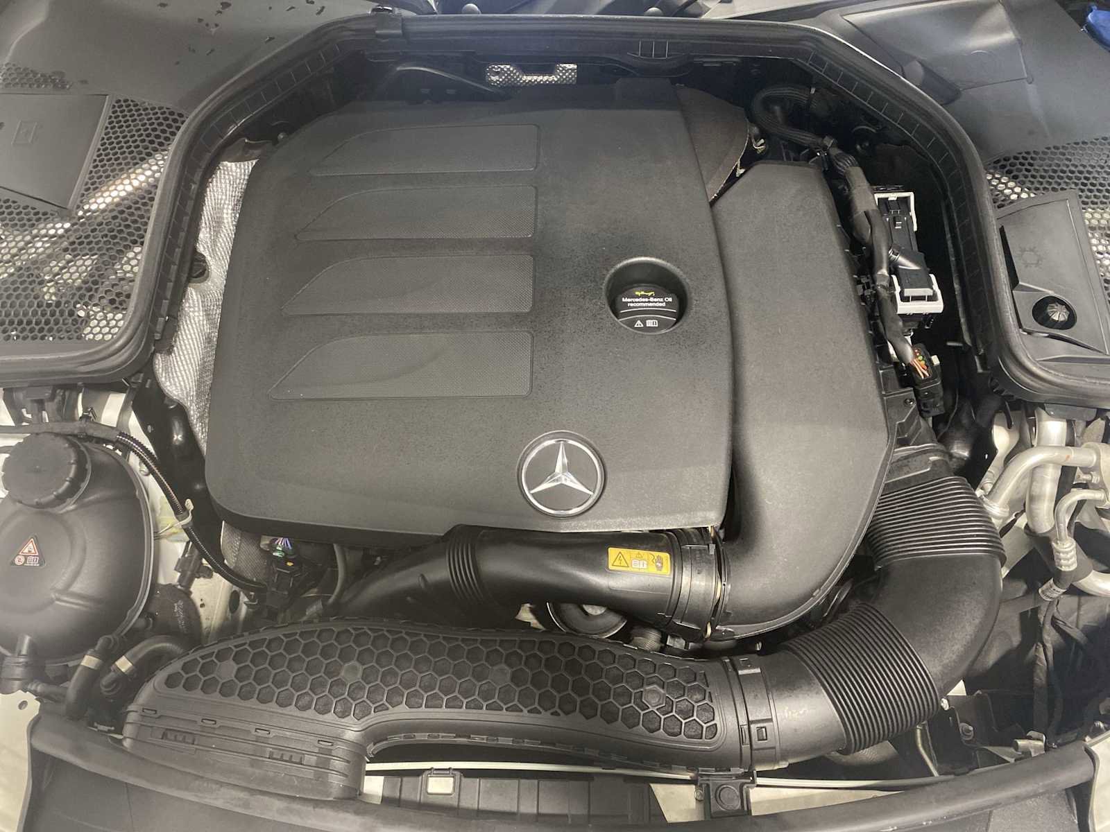 Used 2021 Mercedes-Benz C 300 4MATIC Sedan image 9