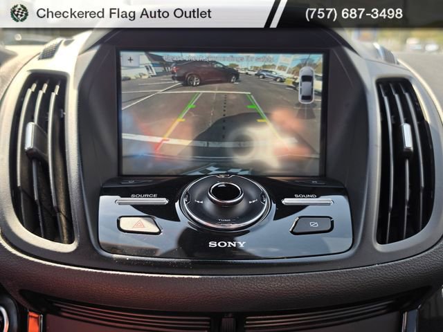 Used 2019 Ford Escape Titanium image 30