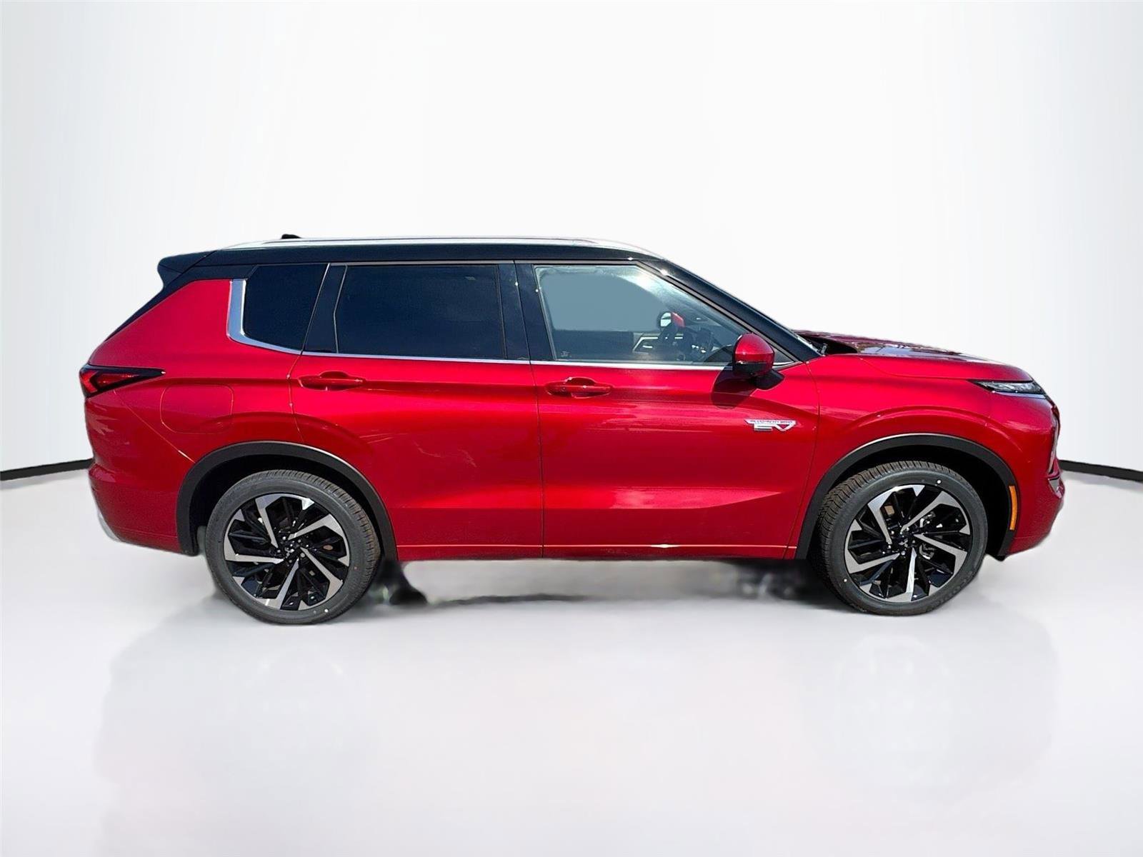 New 2025 Mitsubishi Outlander SEL image 8