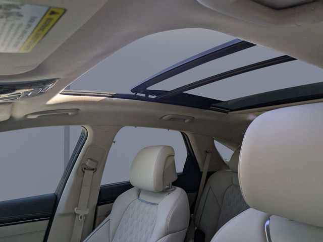 Used 2025 Genesis GV70 3.5T Sport w/ Sport Prestige Package AWD/4WD image 13