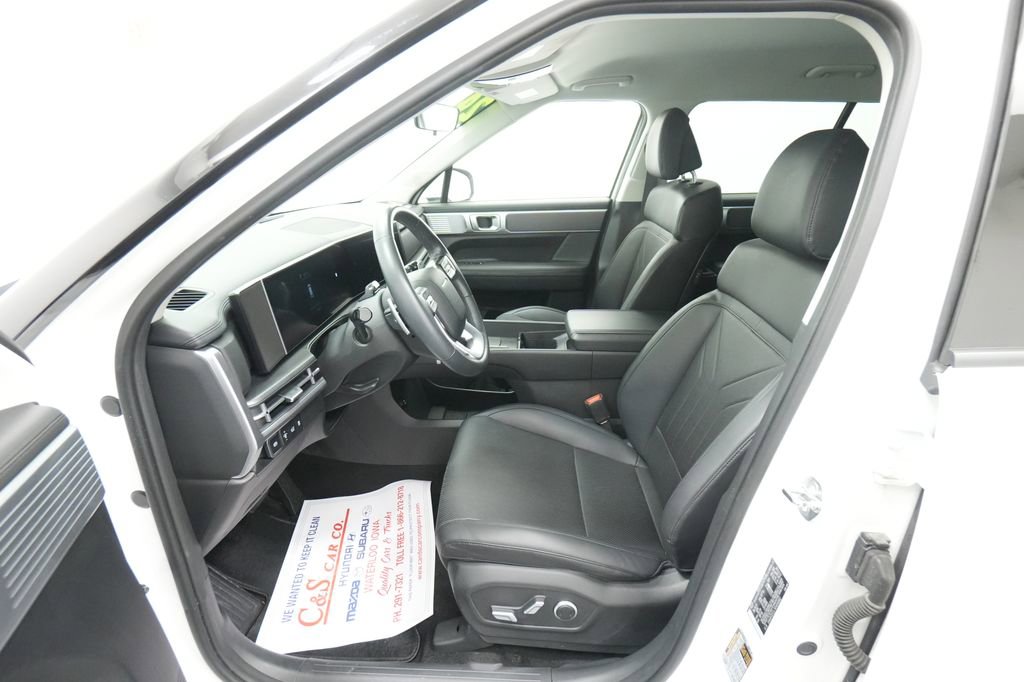 Used 2024 Hyundai Santa Fe SEL AWD/4WD image 16