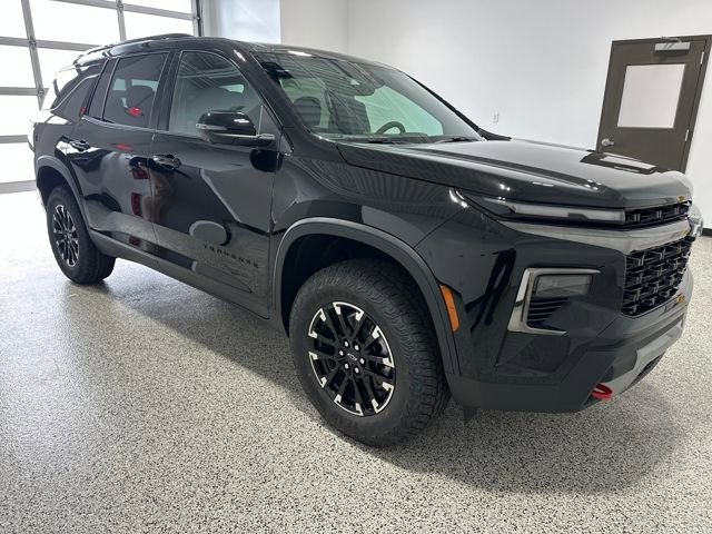 New 2026 Chevrolet Traverse Z71 w/ Driver Confidence Package image 3