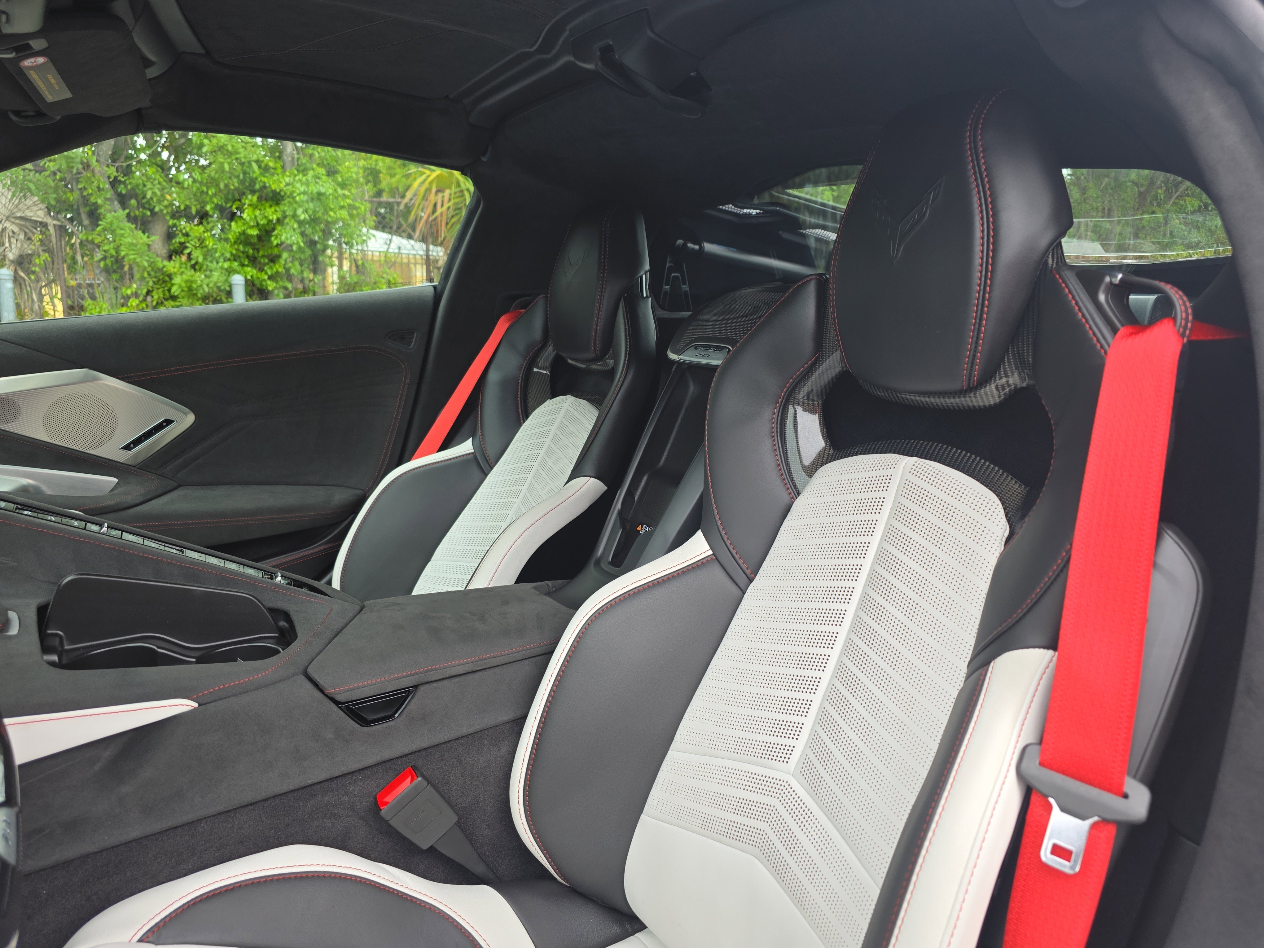 Used 2023 Chevrolet Corvette Z06 image 21