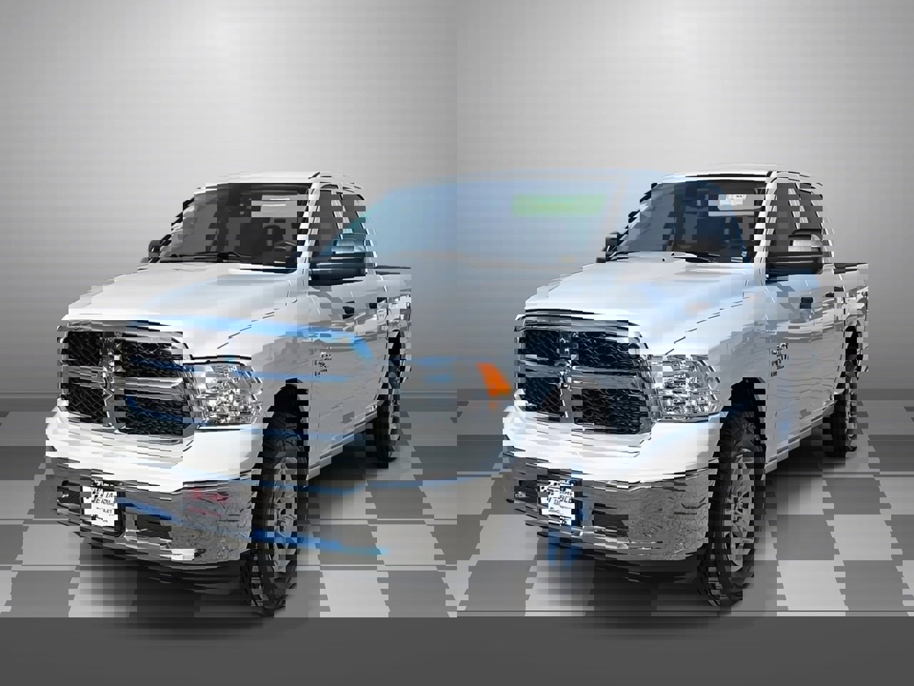 Used 2023 RAM 1500 Classic SLT w/ Trailer & Traction Group image 3