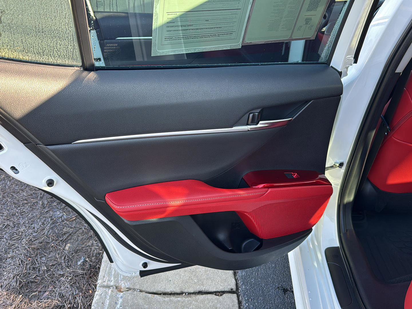 Used 2023 Toyota Camry XSE image 15