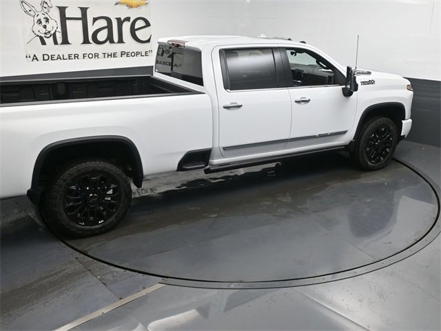 New 2025 Chevrolet Silverado 2500 High Country w/ Technology Package image 17