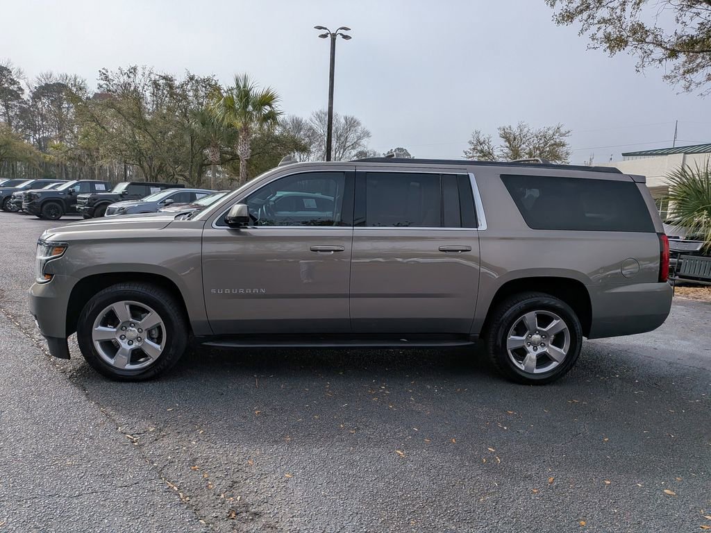 Used 2017 Chevrolet Suburban LT w/ Max Trailering Package image 7