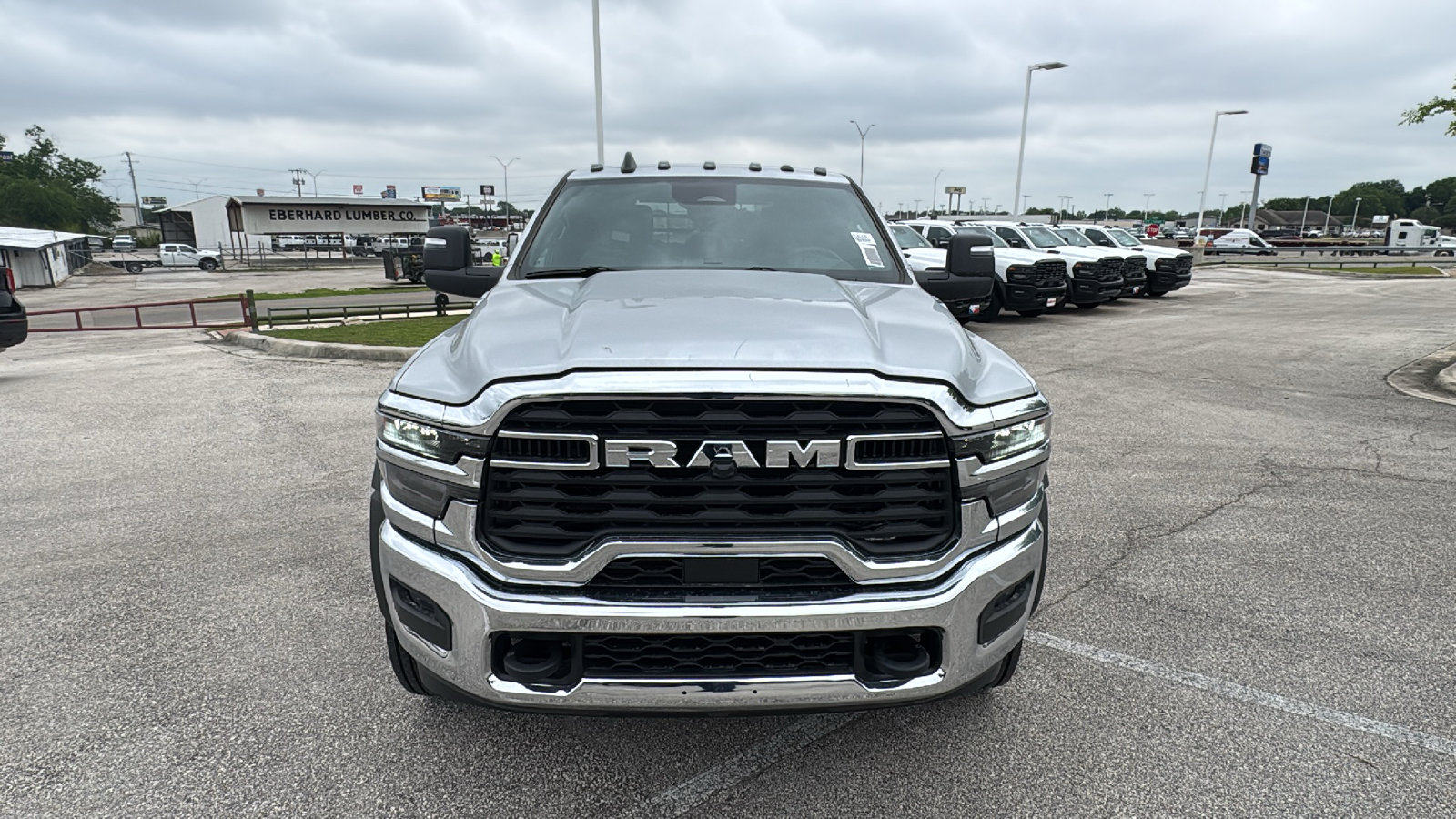 New 2026 RAM 5500 Tradesman w/ Chrome Appearance Group AWD/4WD image 2