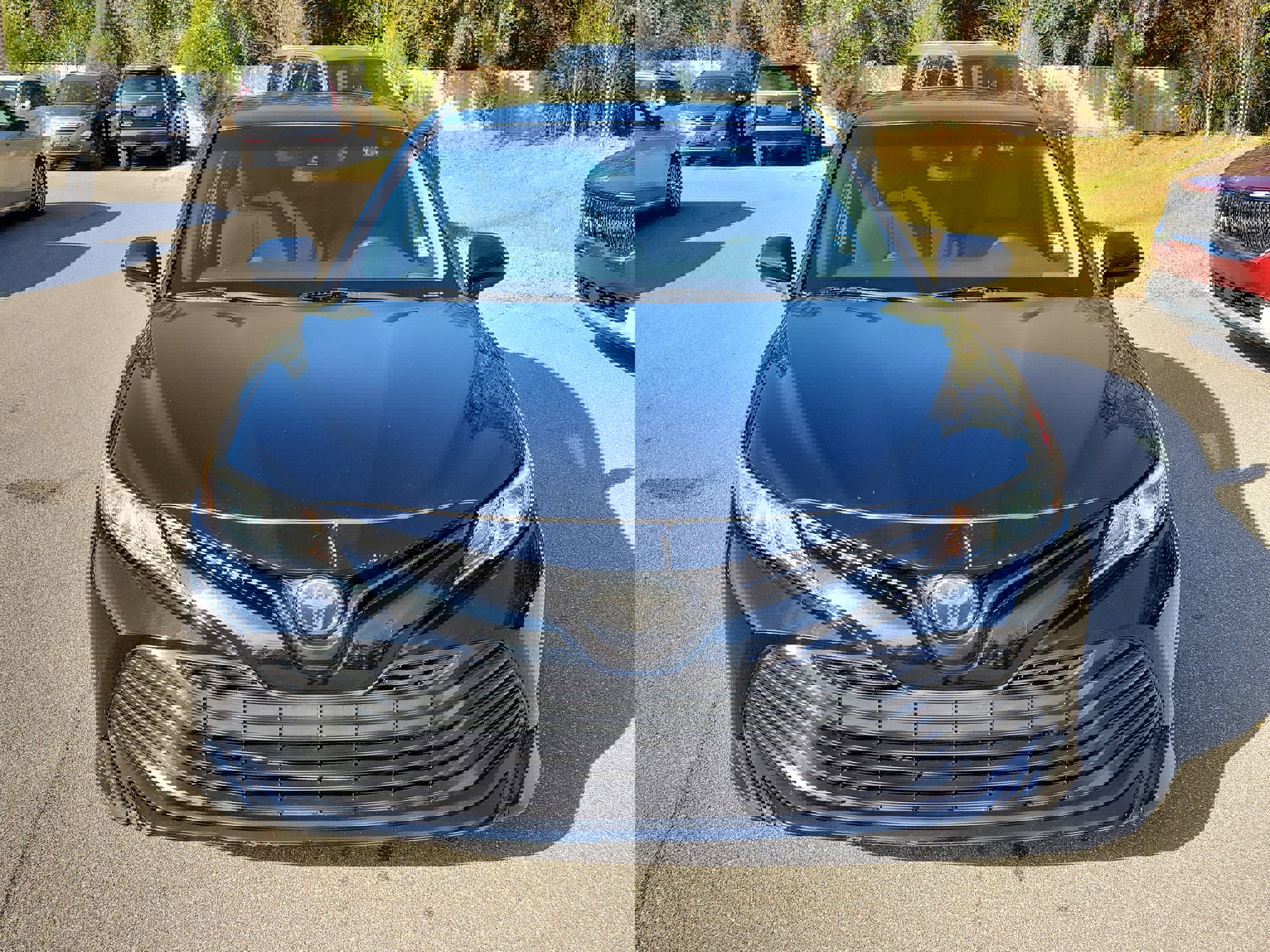 Used 2018 Toyota Camry LE image 2