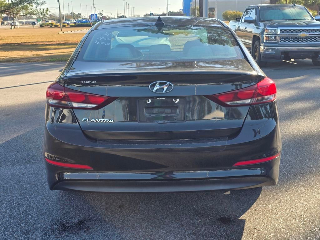 Used 2017 Hyundai Elantra SE w/ SE A/T Tech Package 03 image 5