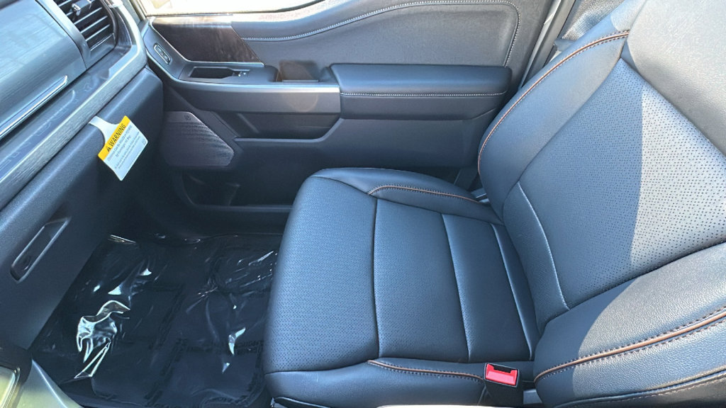 New 2026 Ford F350 Lariat w/ Lariat Ultimate Package image 12