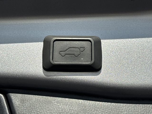 Certified 2022 Toyota RAV4 XLE image 23