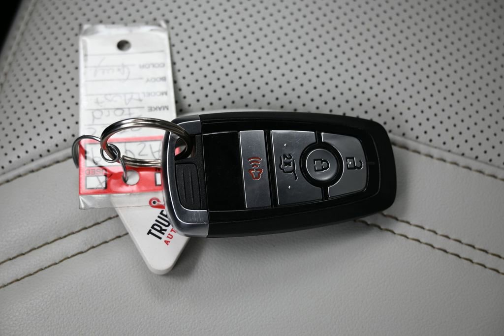 Used 2022 Ford Mustang Mach-E Premium AWD/4WD image 25