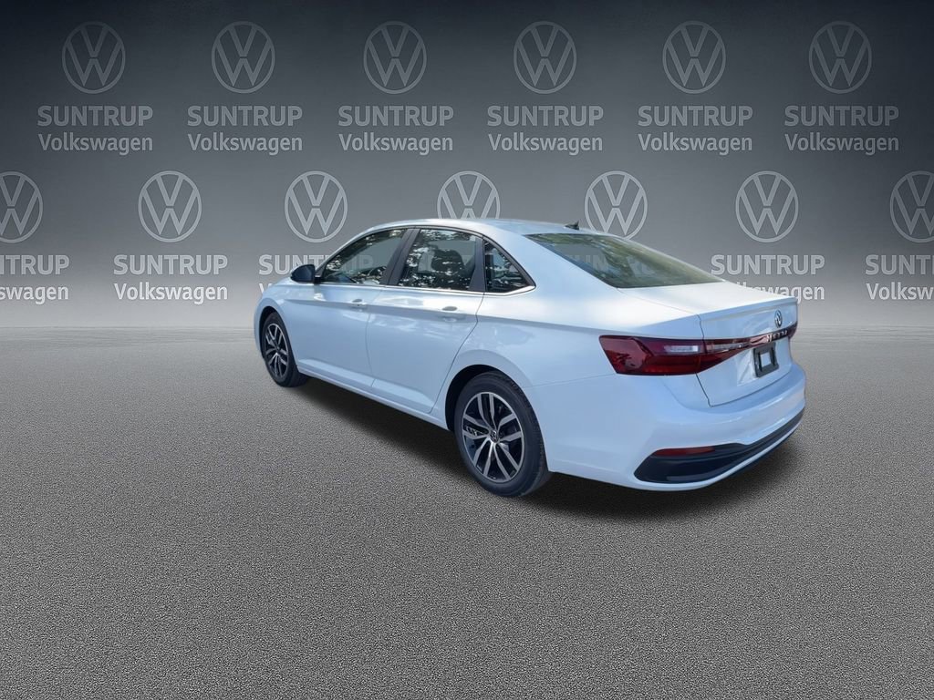 New 2025 Volkswagen Jetta SE image 16