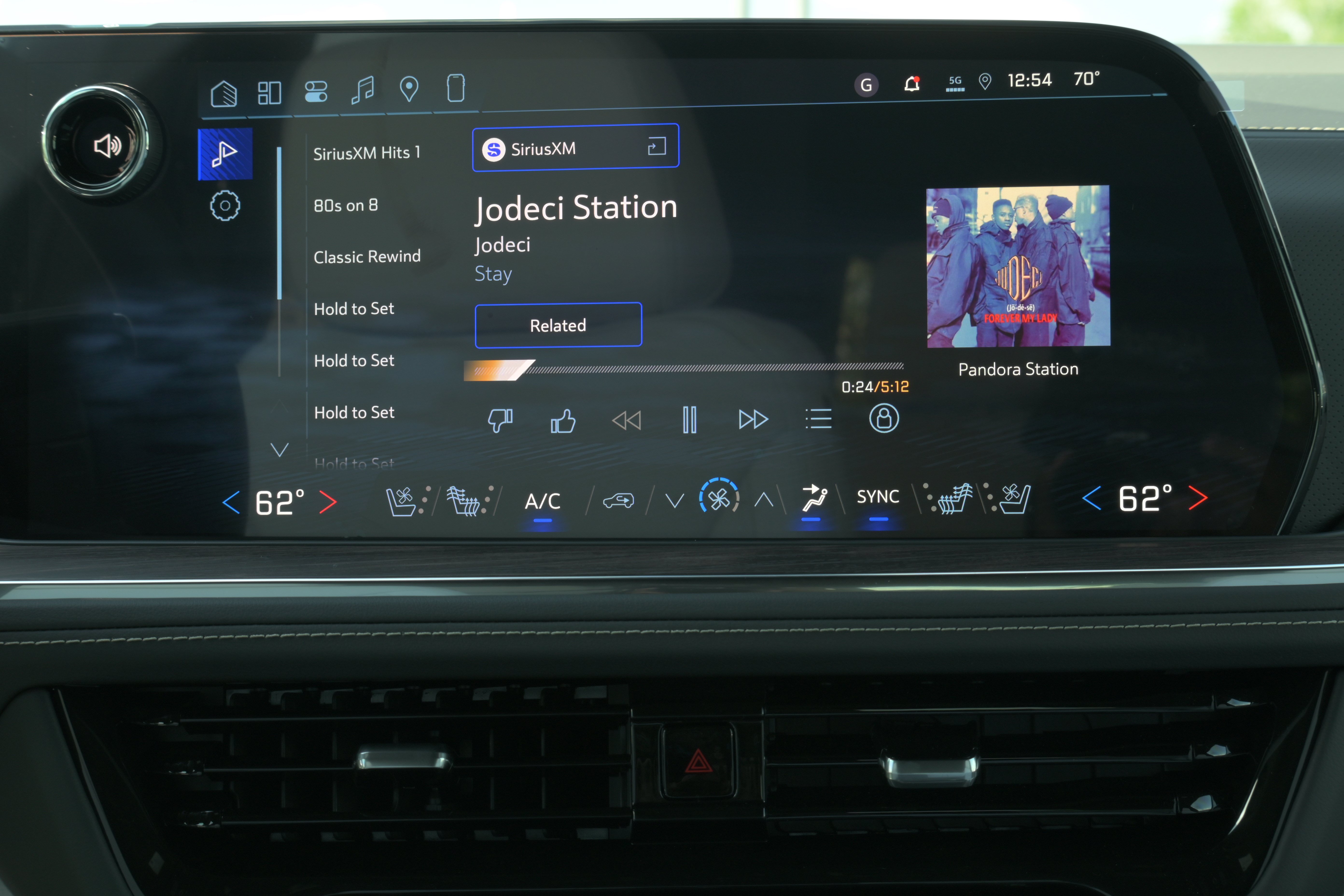 New 2026 Chevrolet Suburban Premier AWD/4WD image 20
