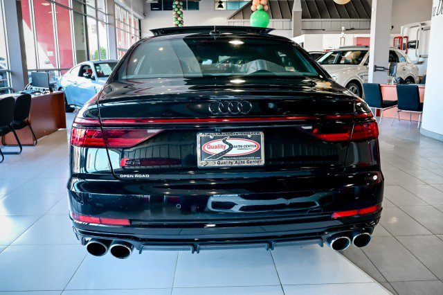 Used 2022 Audi S8 w/ S8 Comfort Plus Package image 6
