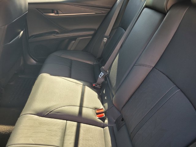 Used 2025 Toyota Camry XSE FWD image 13
