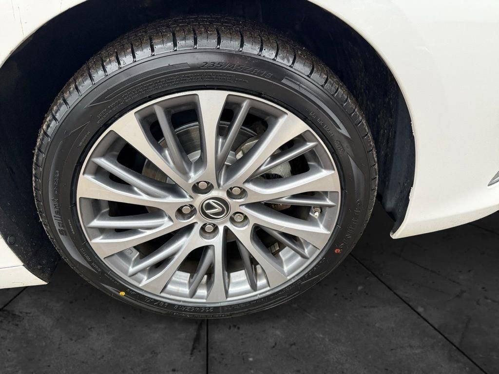 Used 2021 Lexus ES 250 w/ Premium Package image 27