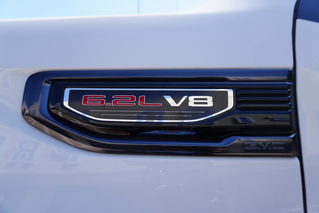 Used 2024 GMC Sierra 1500 AT4 w/ Technology Package image 33