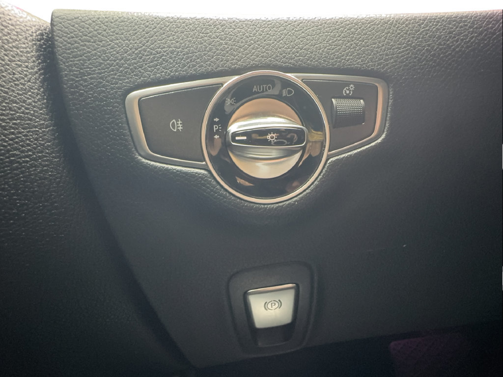 Used 2023 Mercedes-Benz E 350 Sedan image 42