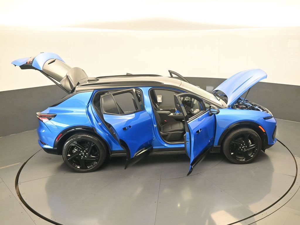 Used 2026 Chevrolet Equinox EV RS FWD image 73
