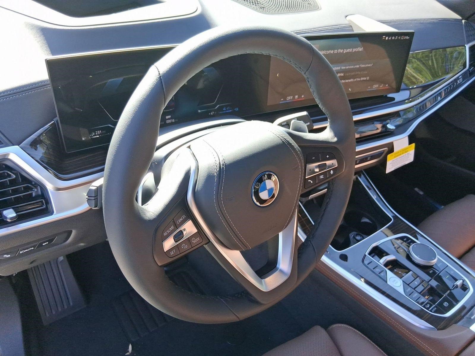Used 2026 BMW X5 xDrive50e w/ Climate Comfort Package AWD/4WD image 4