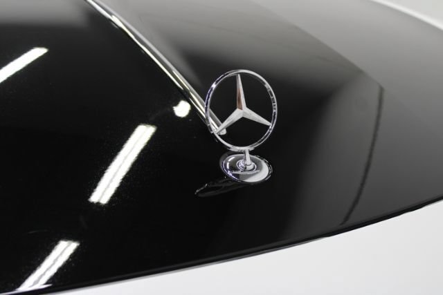 Used 2026 Mercedes-Benz Maybach SL 680 image 31