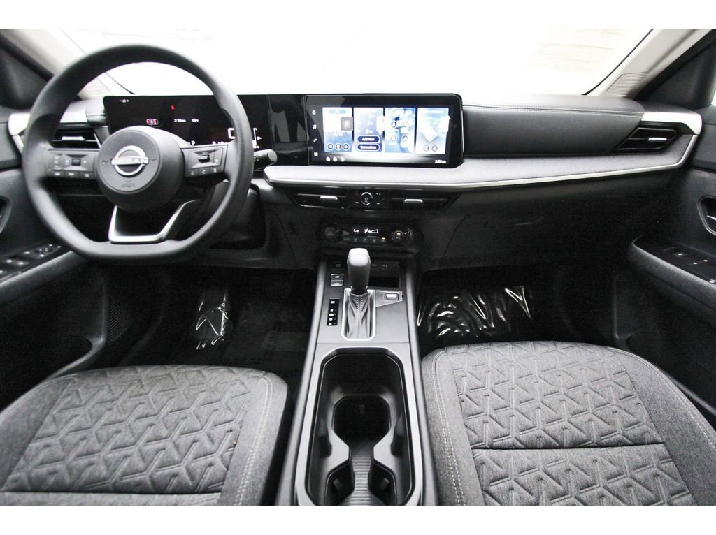 Used 2026 Nissan Kicks SV FWD image 7