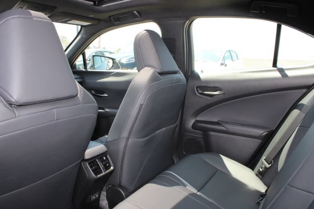 Certified 2025 Lexus UX 300h FWD image 9