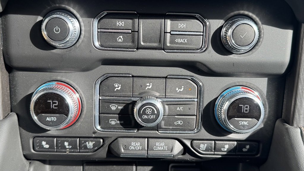 Used 2024 GMC Yukon AT4 w/ Max Trailering Package image 23