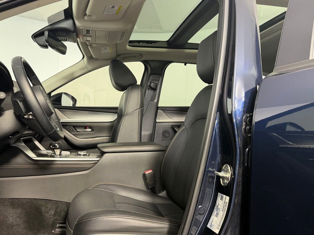 Used 2024 MAZDA CX-90 Plug-In Hybrid w/ Premium Pkg image 22