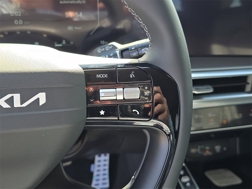 New 2026 Kia Sorento SX image 31