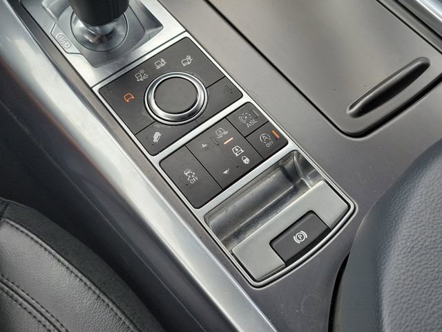 Used 2015 Land Rover Range Rover Sport HSE image 23